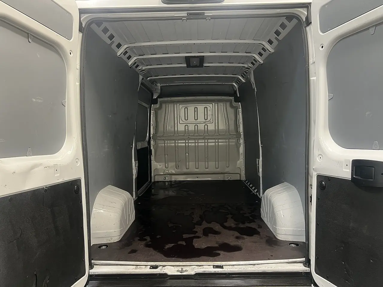 2025 Toyota Proace Max, photo 3