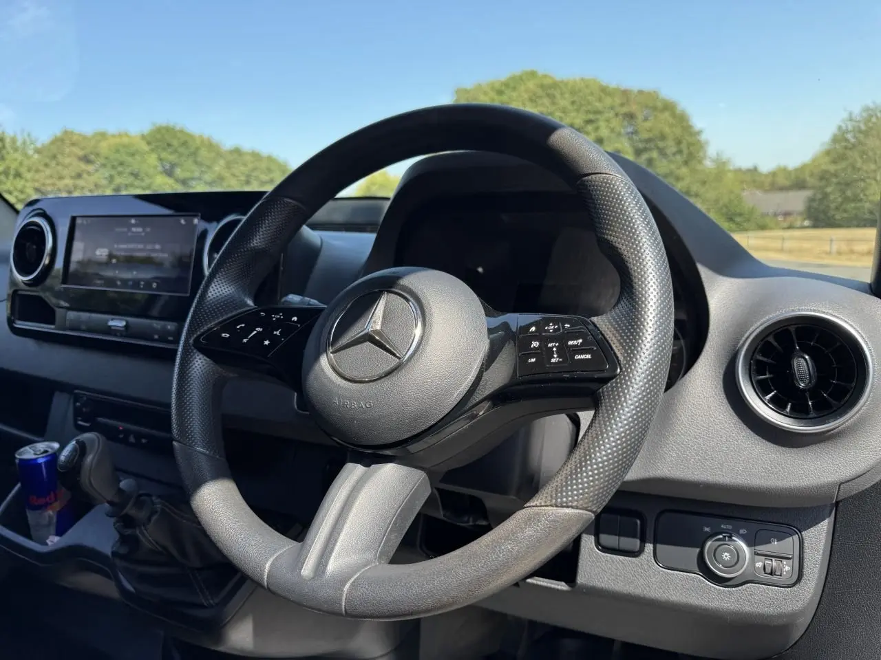 2025 Mercedes-Benz Sprinter, photo 9