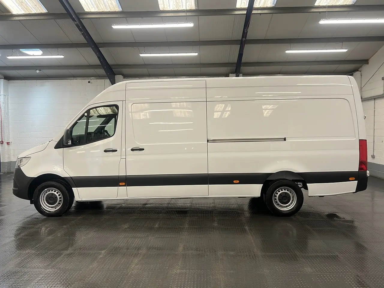 2023 Mercedes-Benz Sprinter