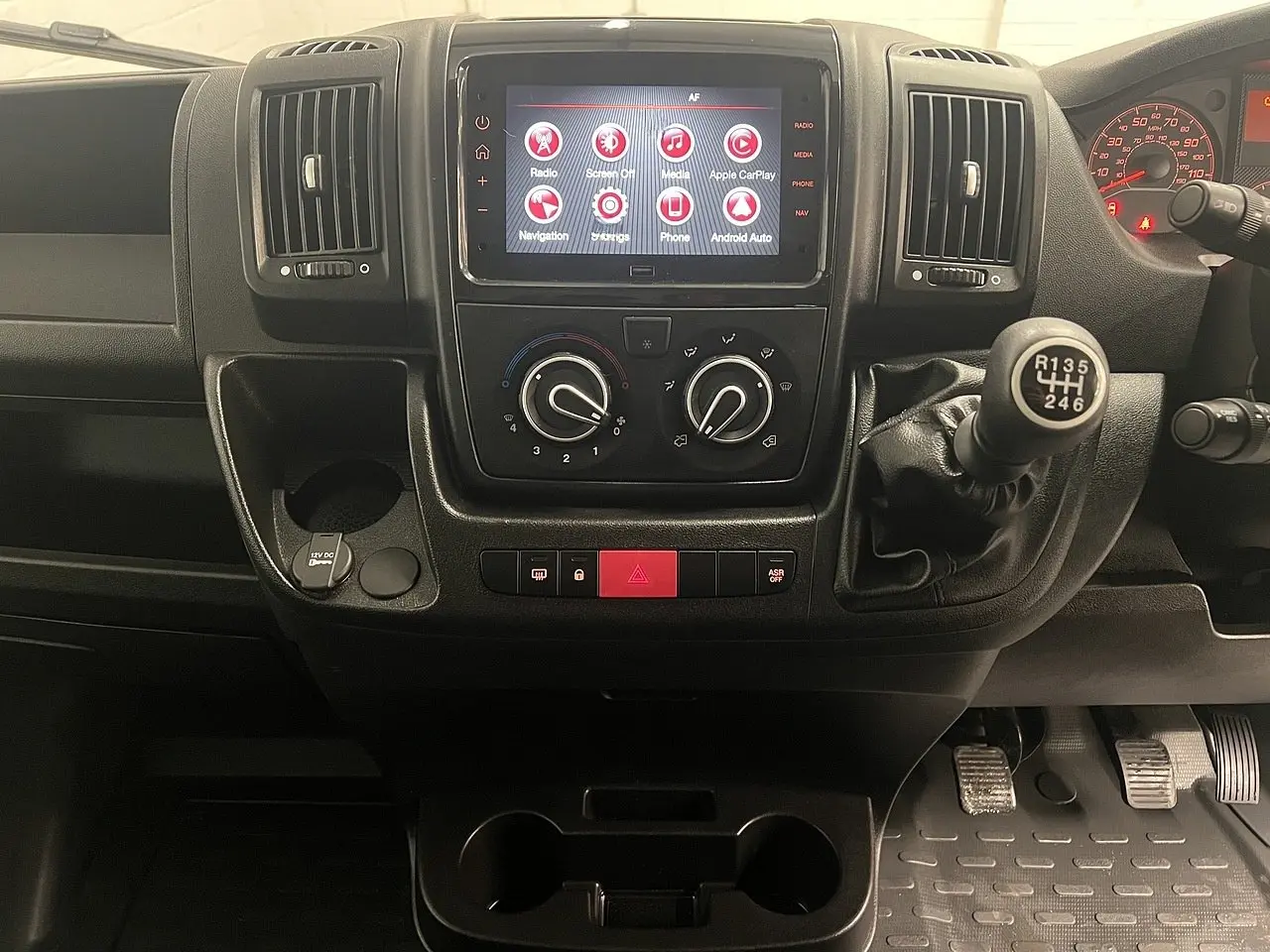 2024 Vauxhall Movano, photo 5