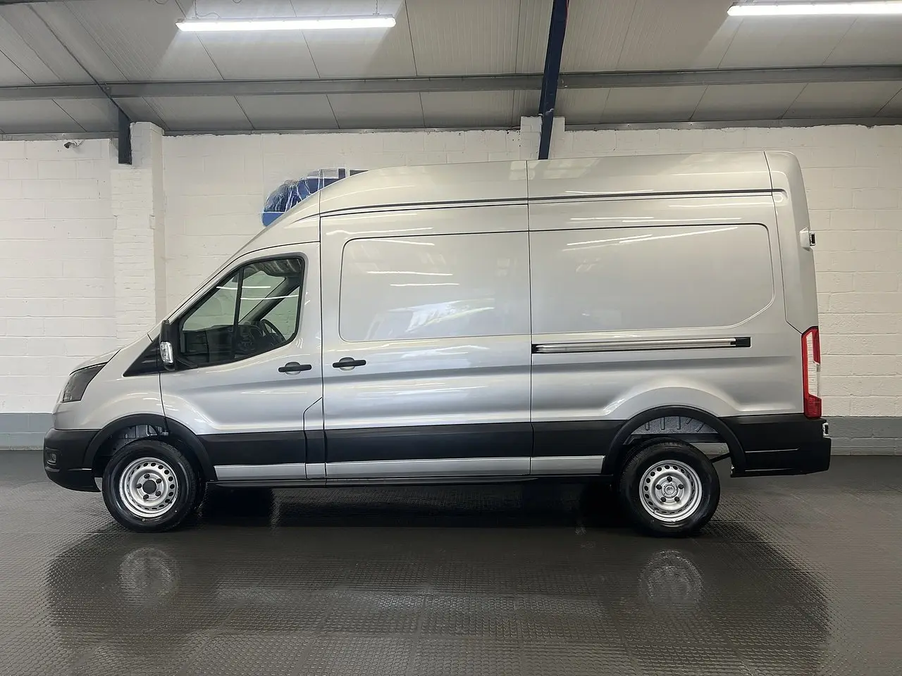 2023 Ford Transit
