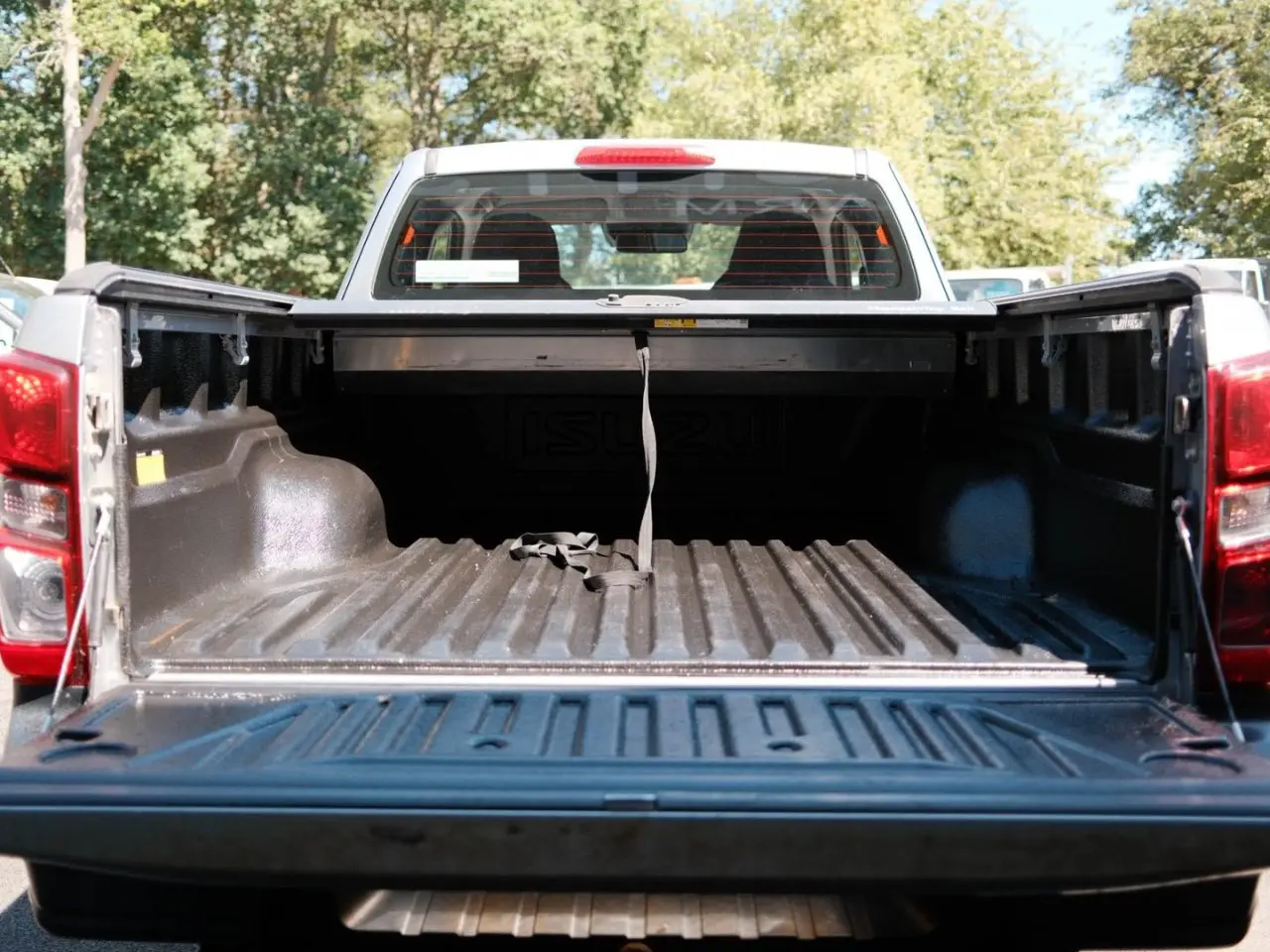 2021 Isuzu D-Max, photo 2