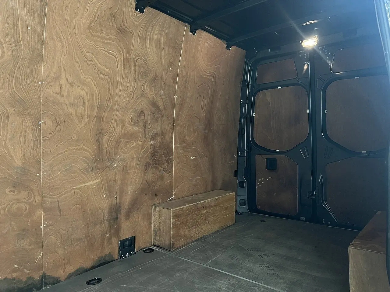 2023 Mercedes-Benz Sprinter, photo 2