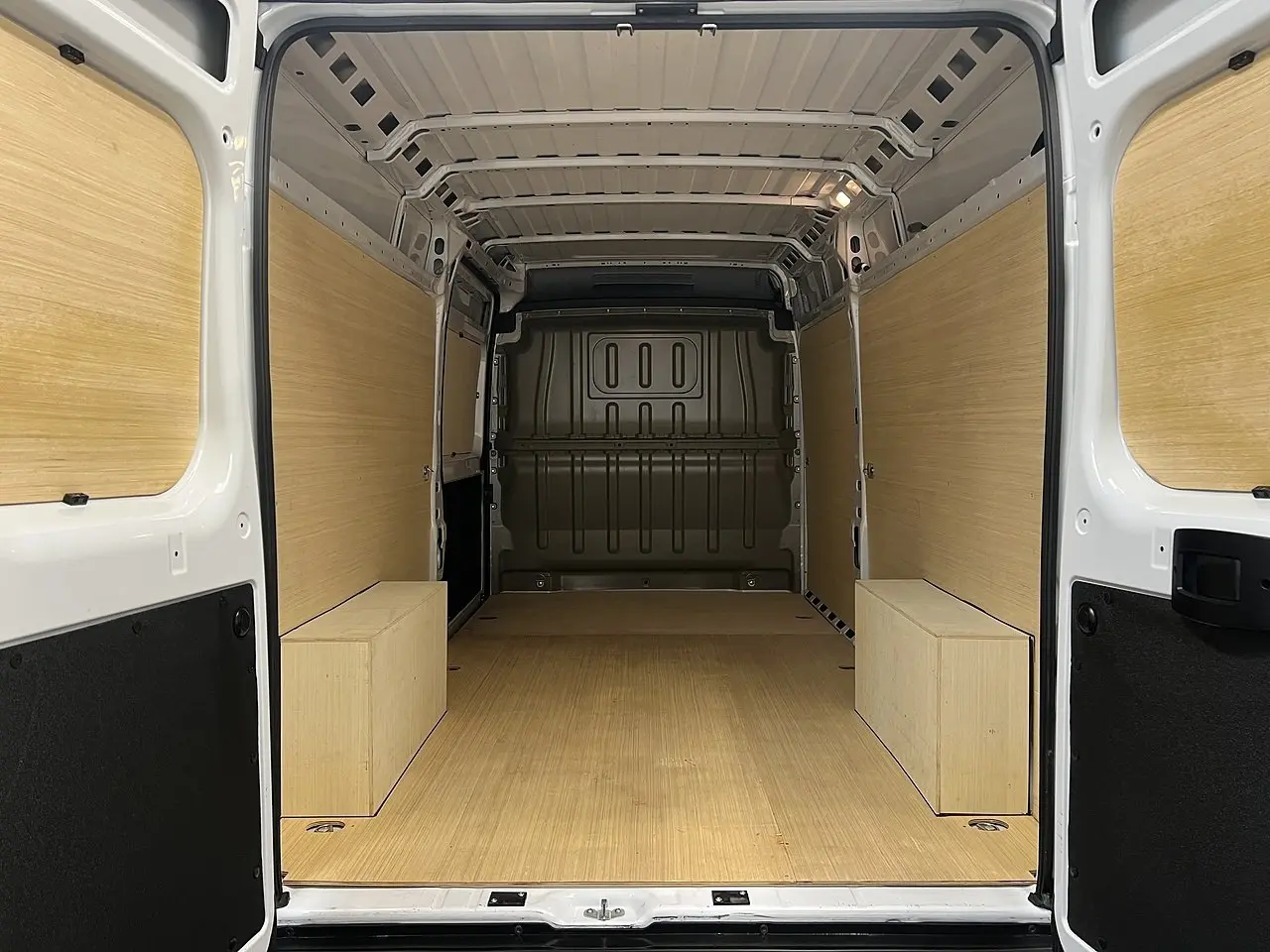 2025 Peugeot Boxer, photo 3