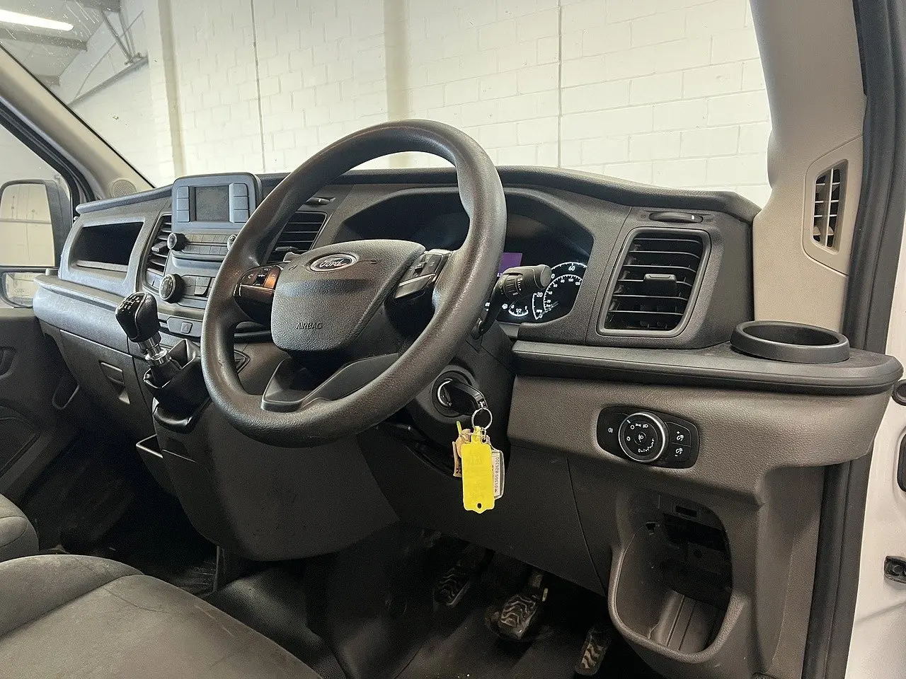 2022 Ford Transit, photo 3