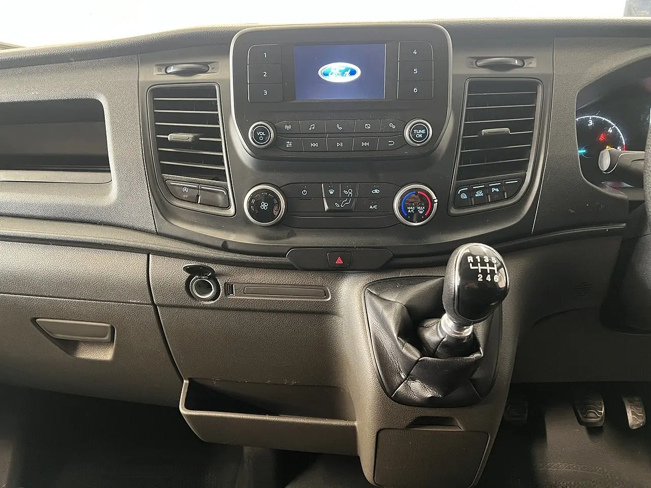 2023 Ford Transit, photo 5