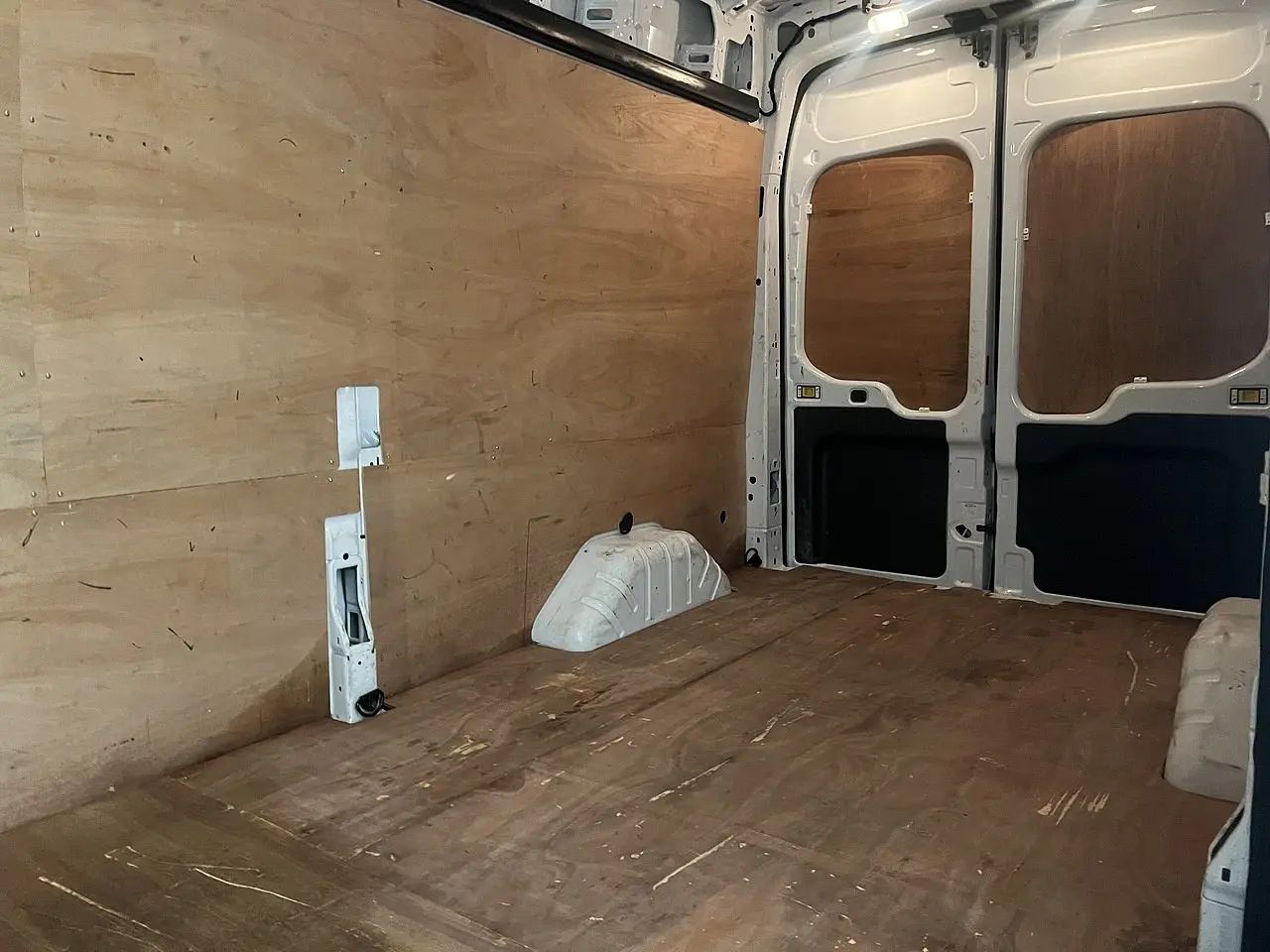 2025 Ford Transit, photo 2