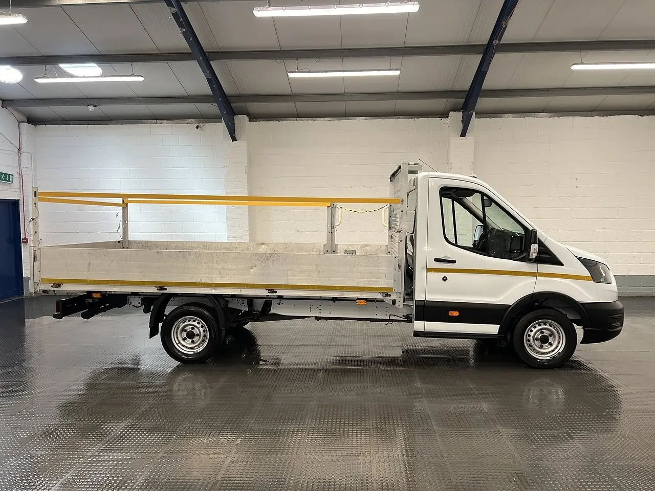2022 Ford Transit, photo 3
