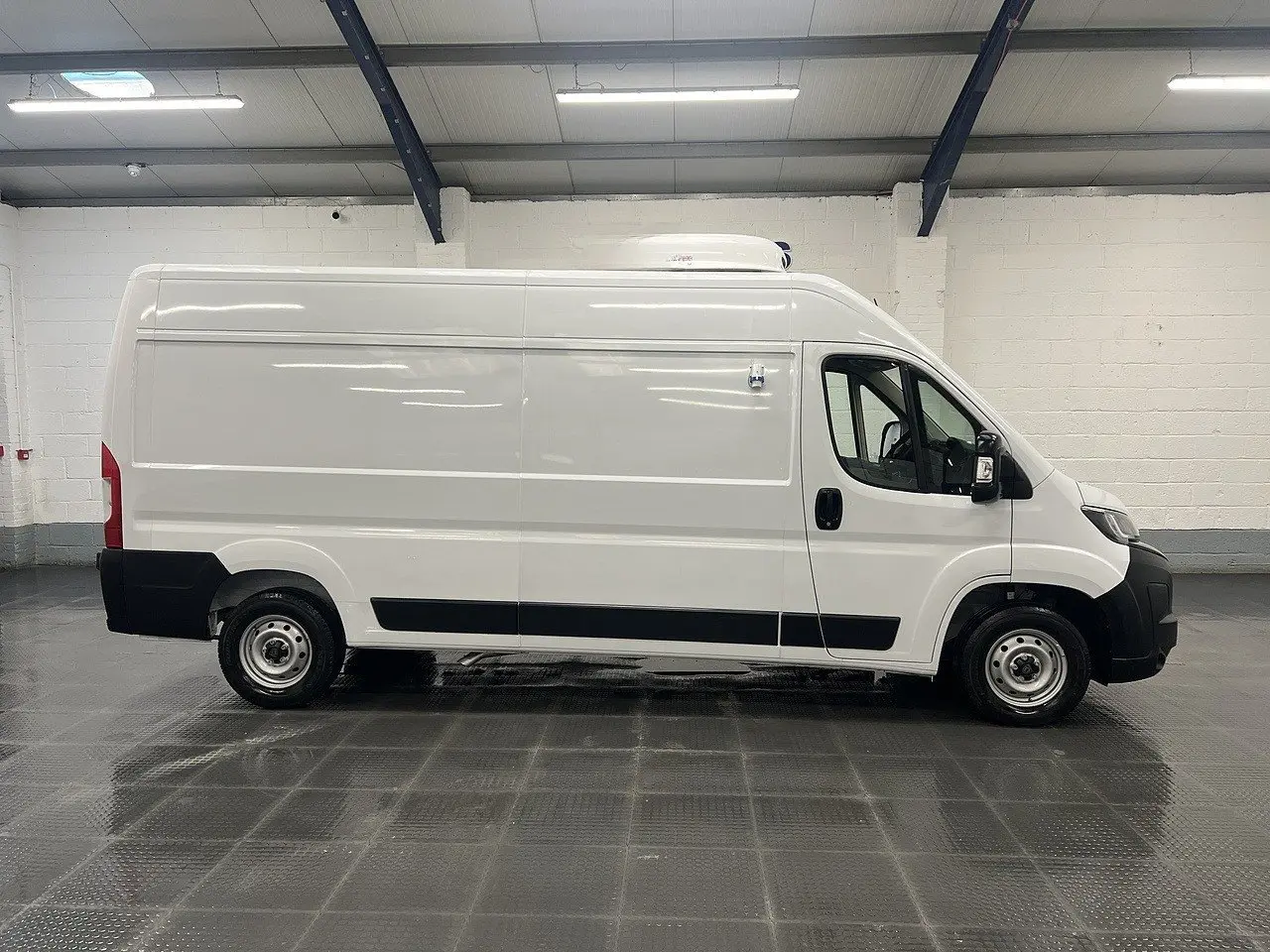 2025 Peugeot Boxer