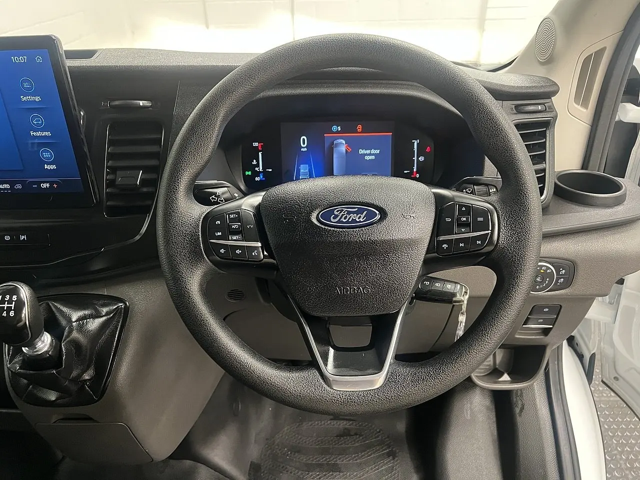 2025 Ford Transit, photo 5
