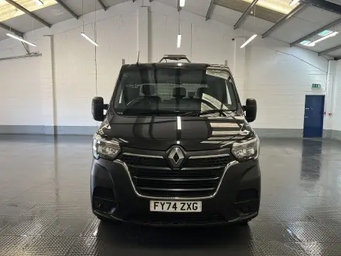 2024 Renault Master