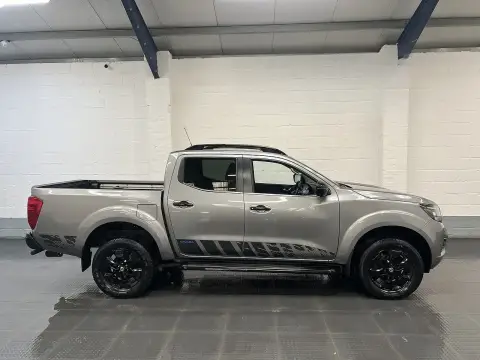 2021 Nissan Navara