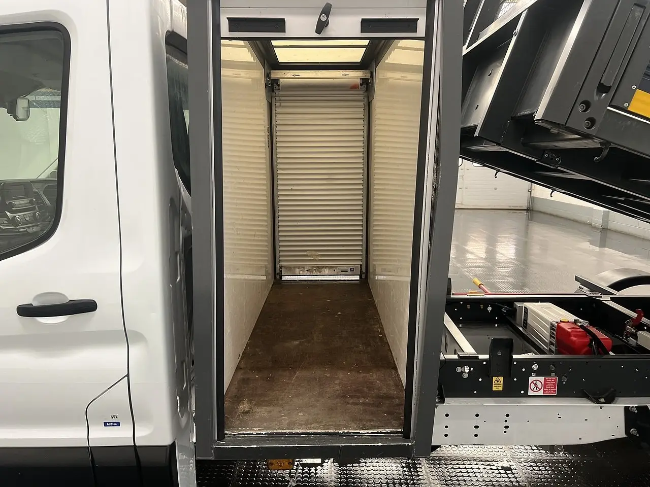 2023 Ford Transit, photo 2