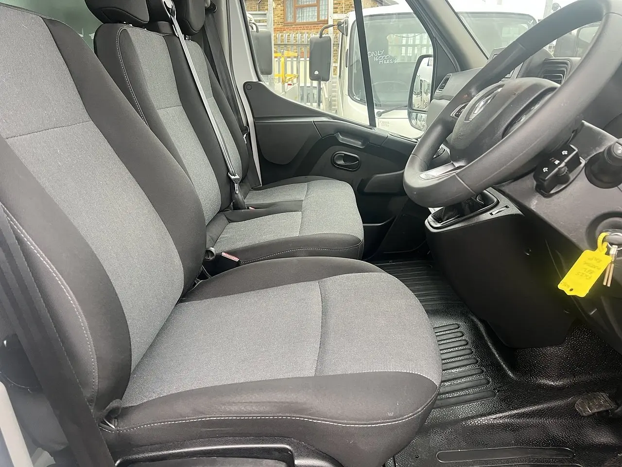 2025 Renault Master, photo 10