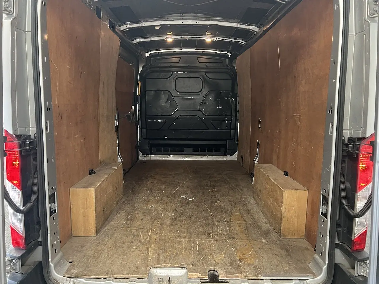 2023 Ford Transit, photo 2