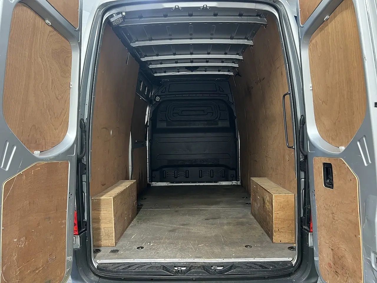 2023 Mercedes-Benz Sprinter, photo 2