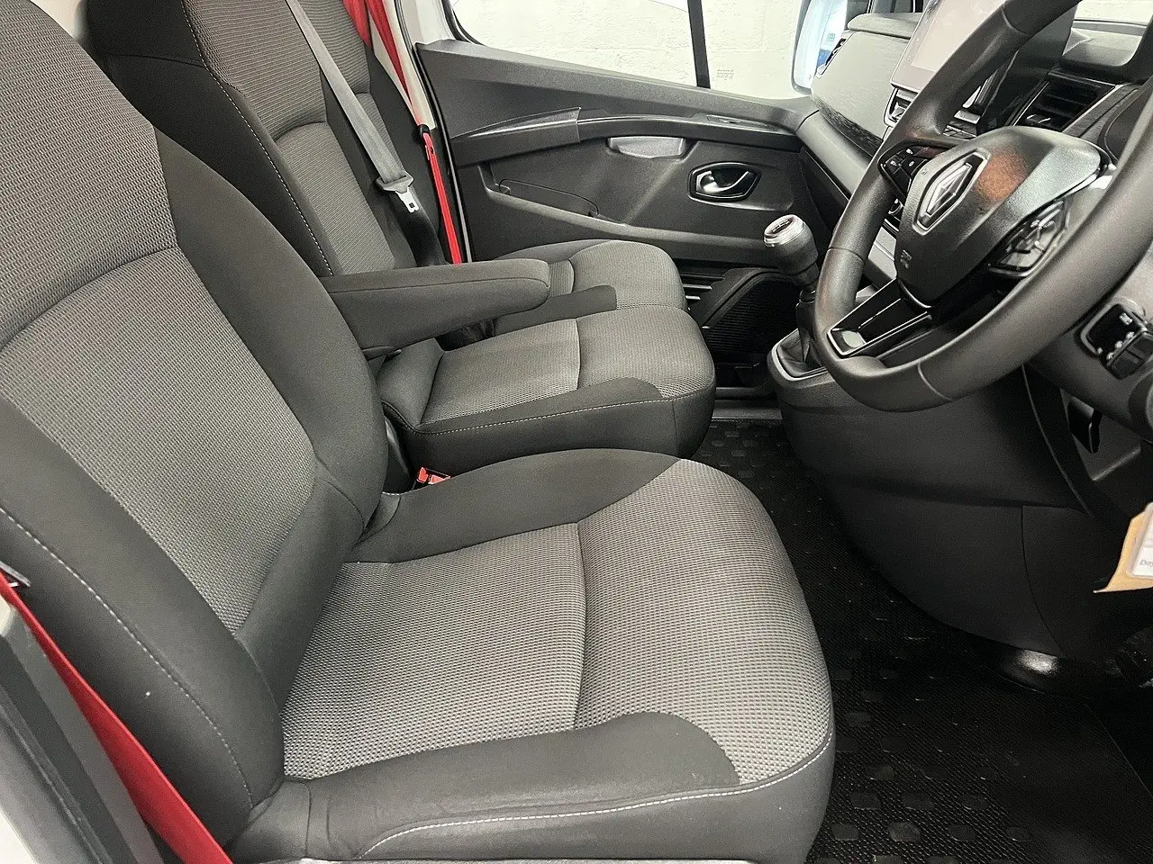 2022 Renault Trafic, photo 6
