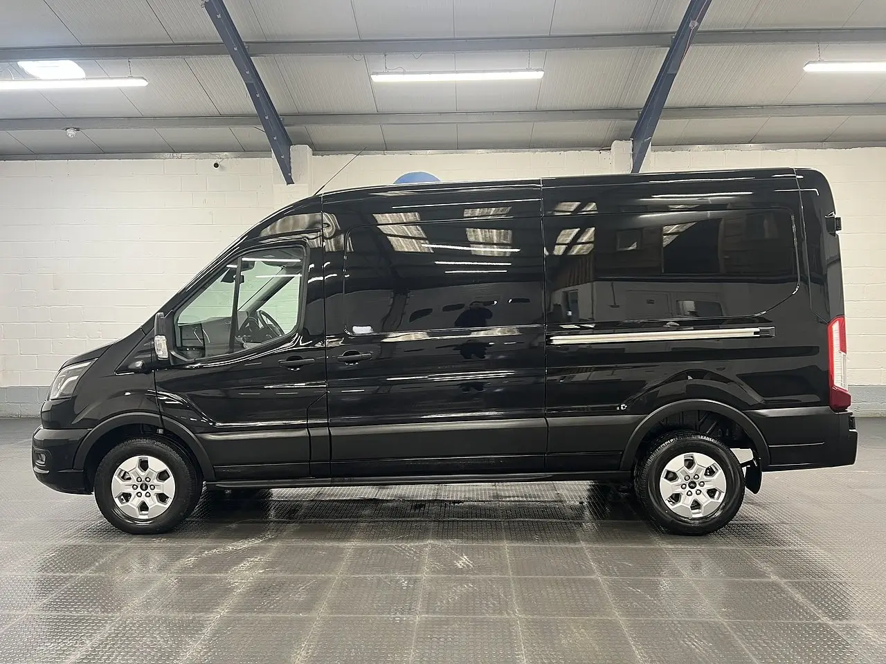 2025 Ford Transit