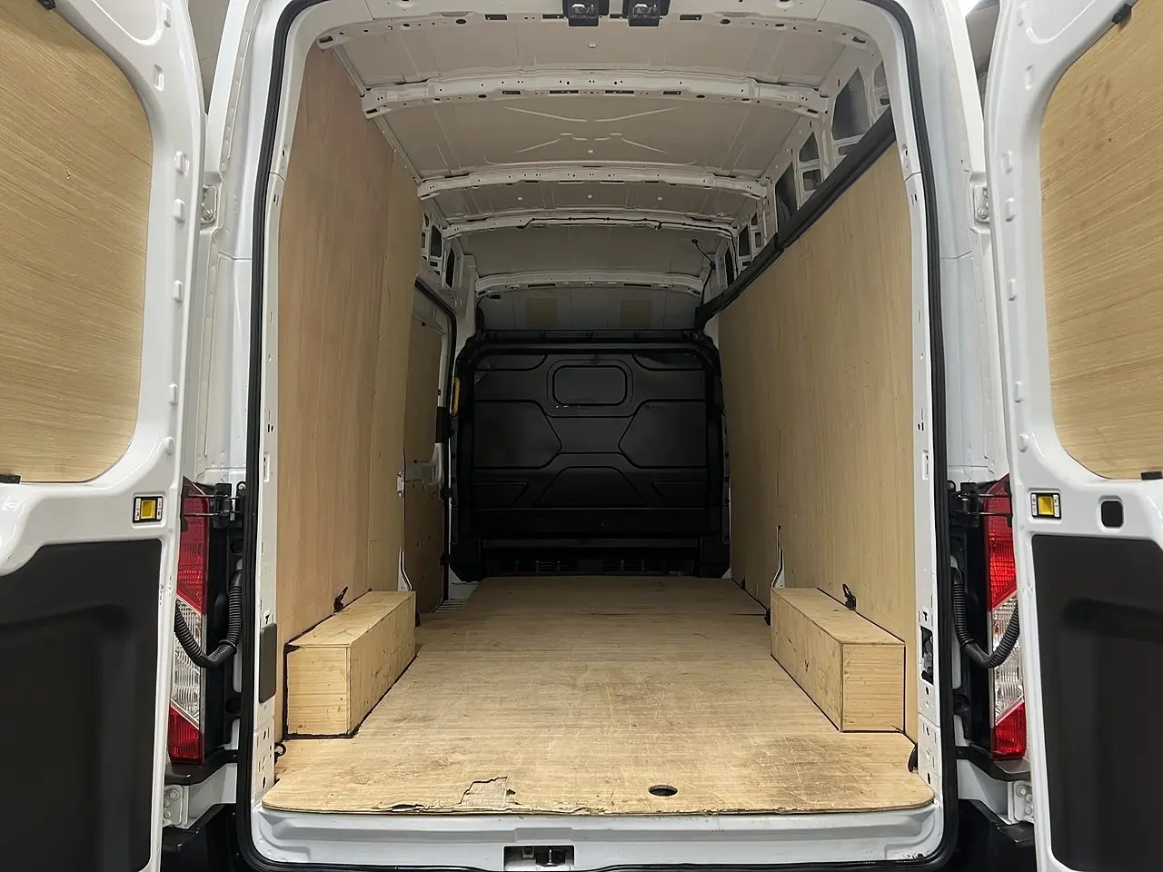 2022 Ford Transit, photo 3