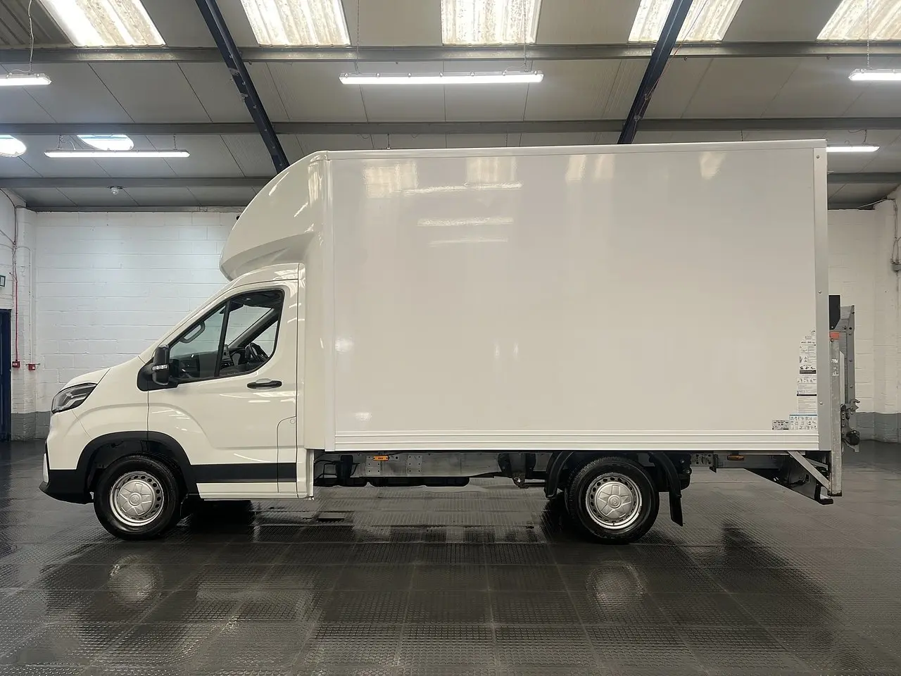 2023 Maxus Deliver 9, photo 11