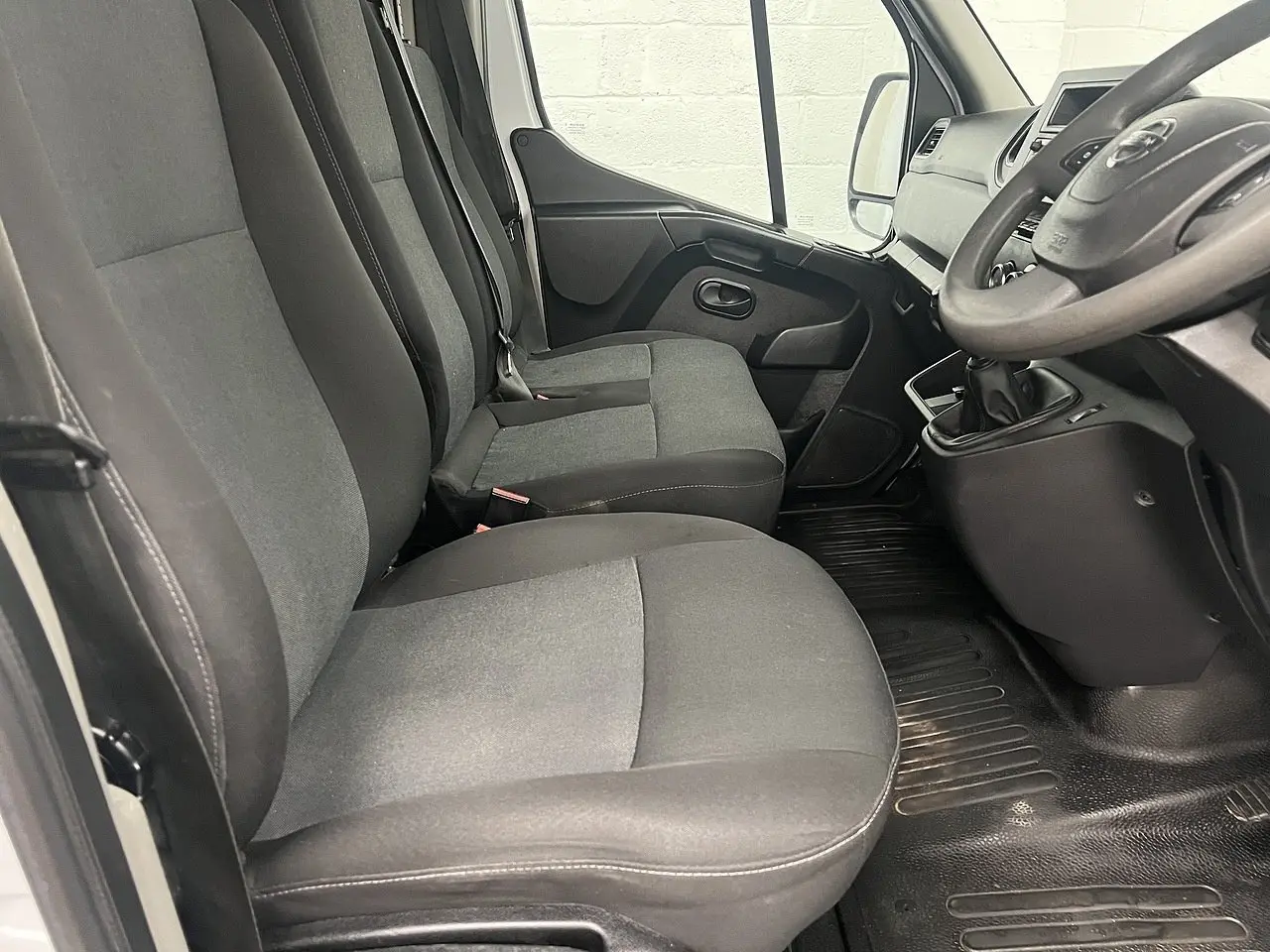 2023 Nissan Interstar, photo 6