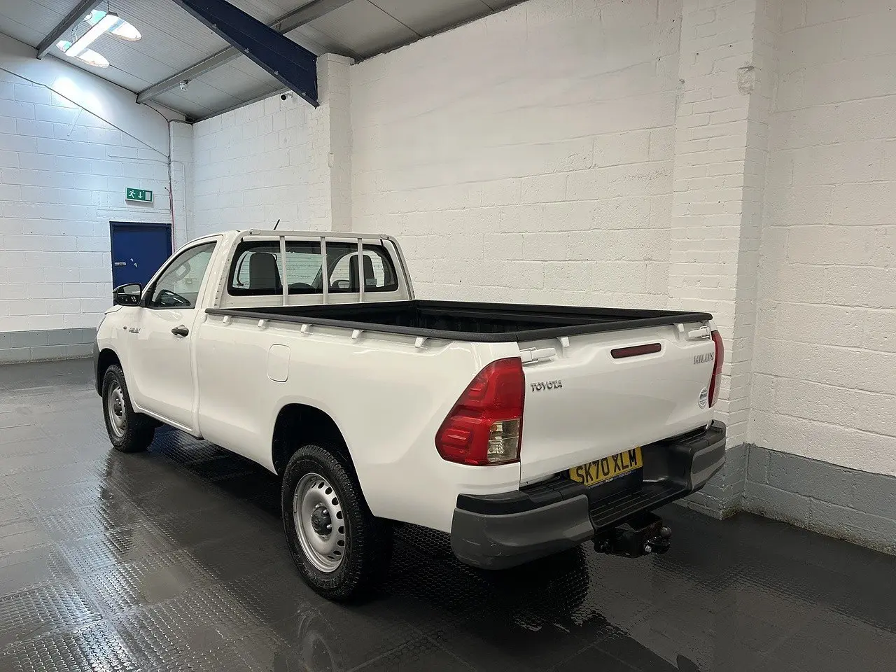 2020 Toyota Hilux, photo 3