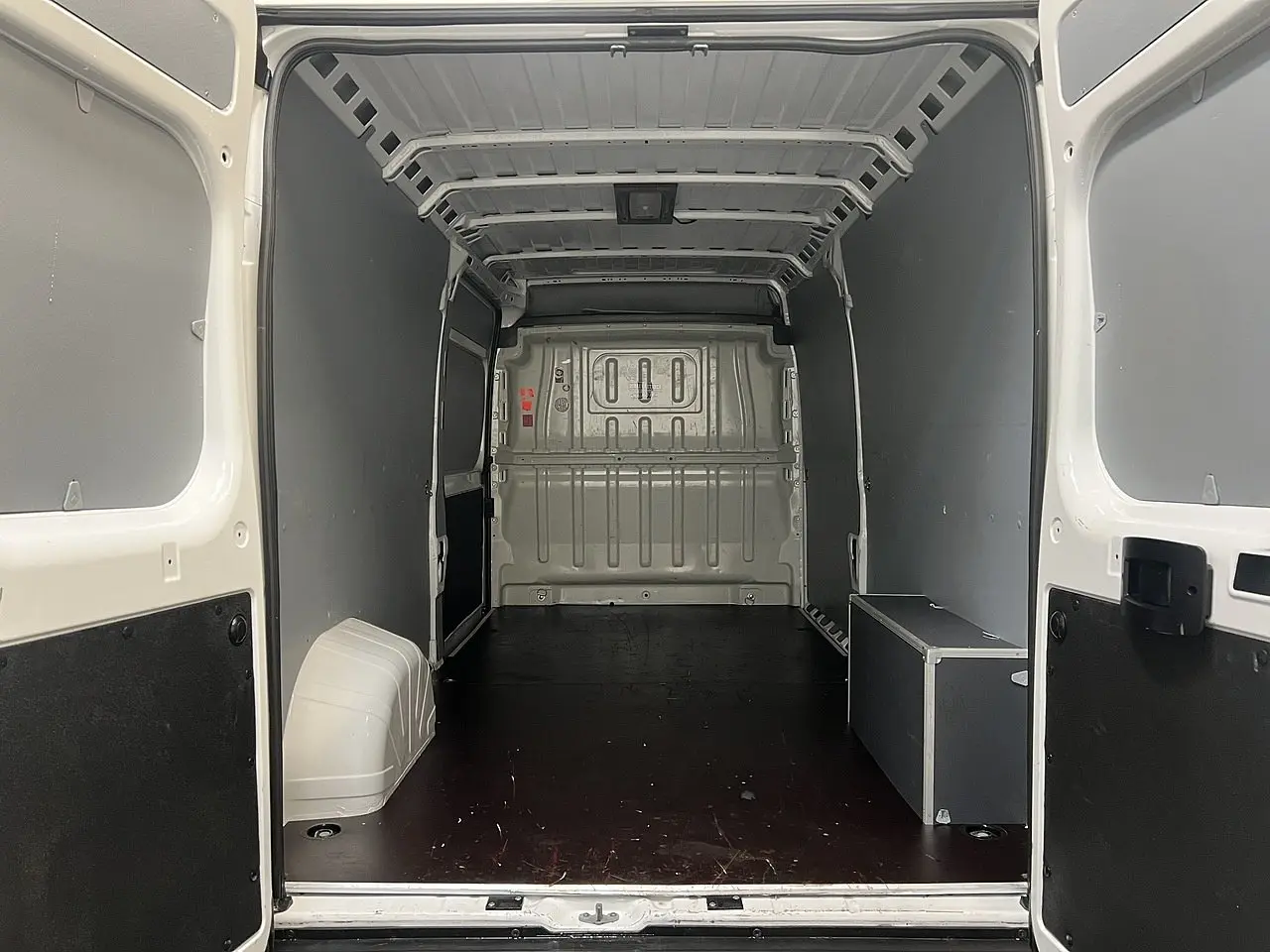 2025 Toyota Proace Max, photo 3