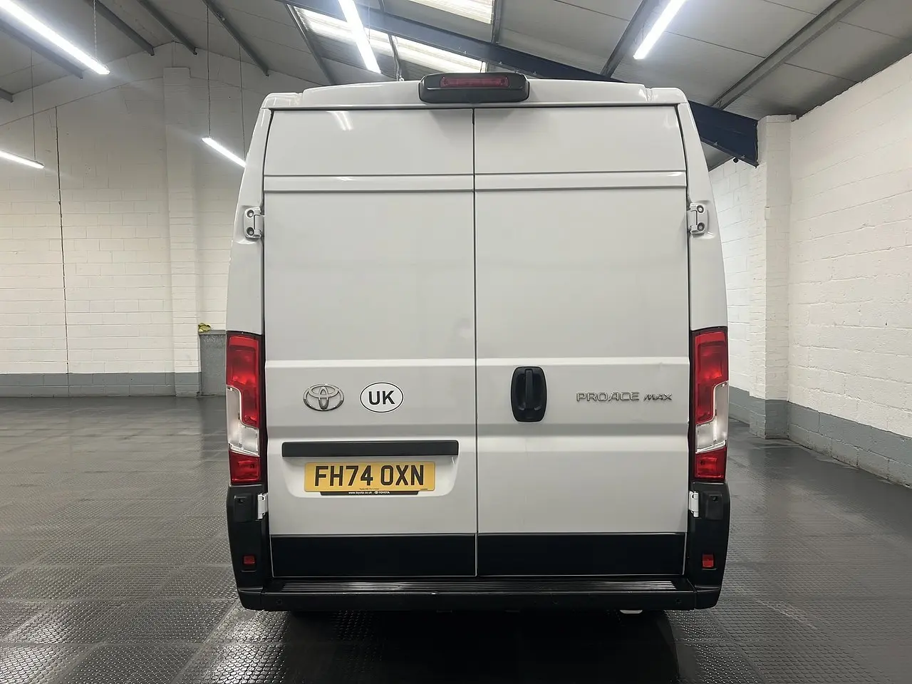 2025 Toyota Proace Max, photo 4