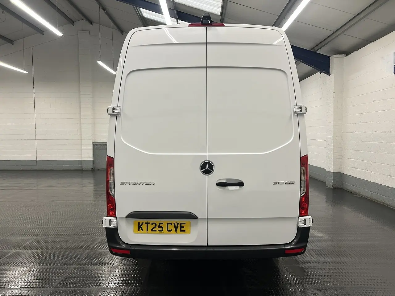 2025 Mercedes-Benz Sprinter, photo 4