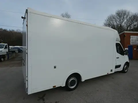 2022 Vauxhall Movano