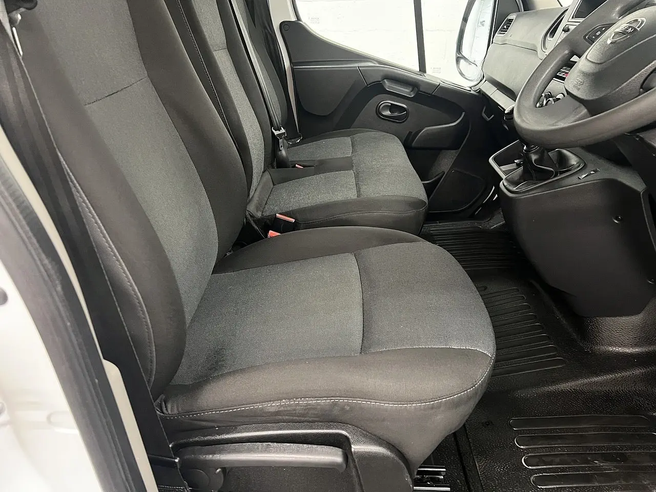 2023 Nissan Interstar, photo 6