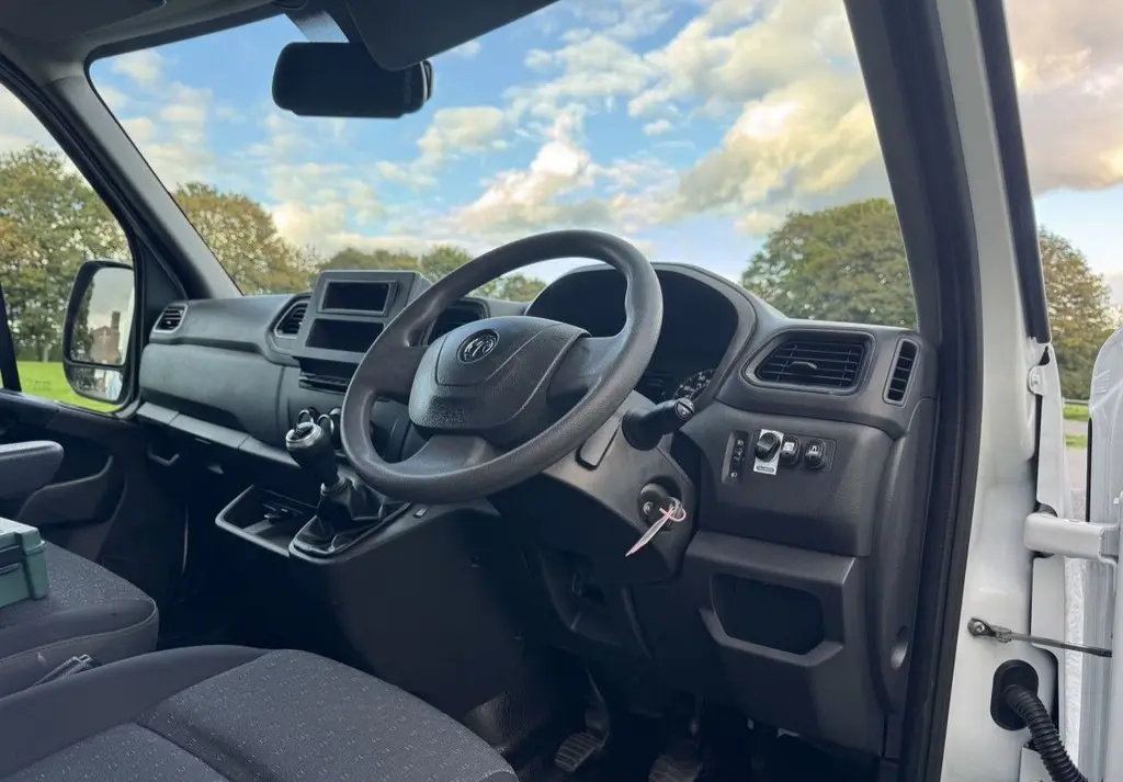2022 Vauxhall Movano, photo 5