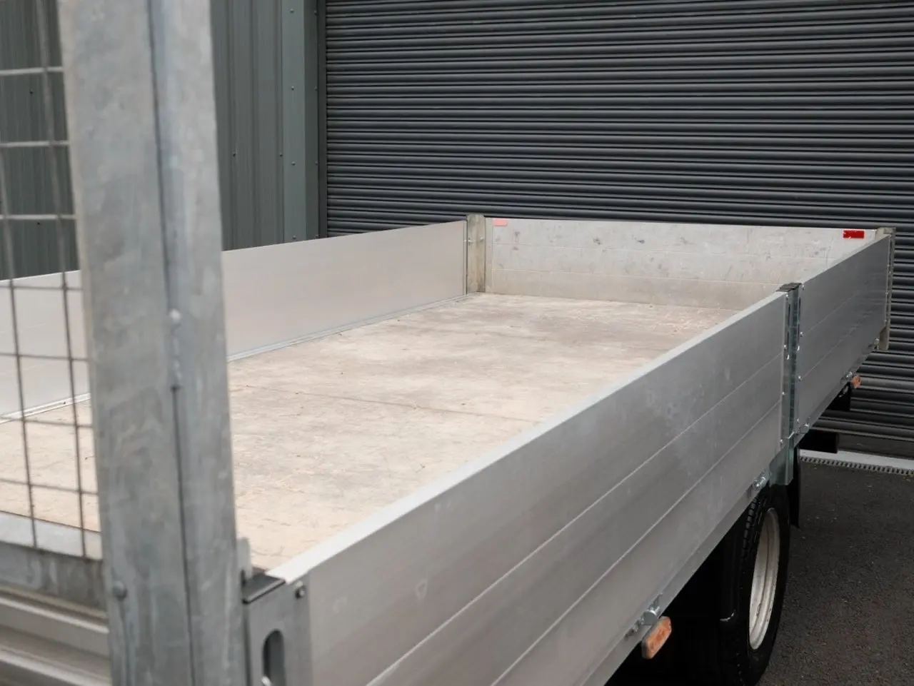 2024 Isuzu Grafter, photo 2