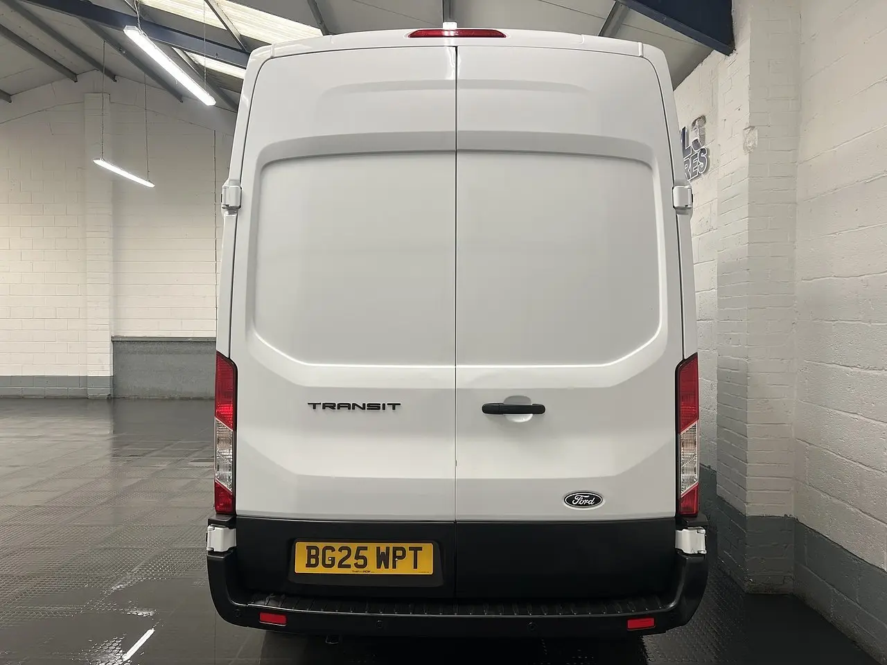 2025 Ford Transit, photo 4