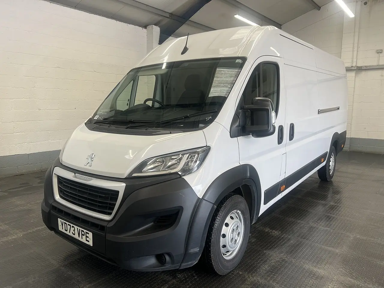 2023 Peugeot Boxer