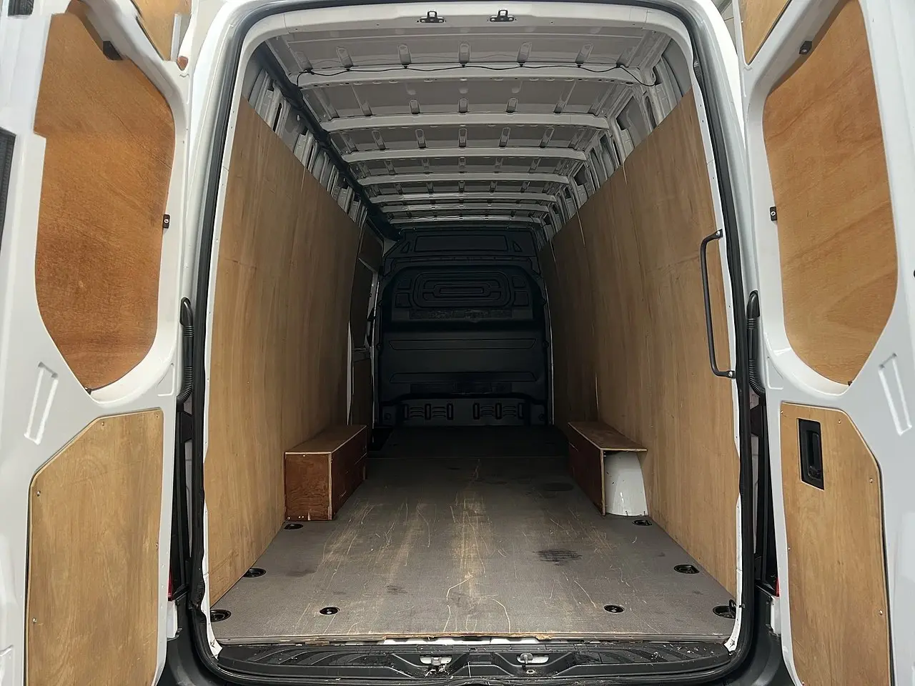 2021 Mercedes-Benz Sprinter, photo 3