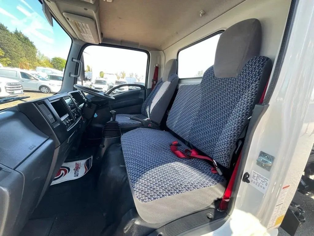2023 Isuzu Grafter, photo 2