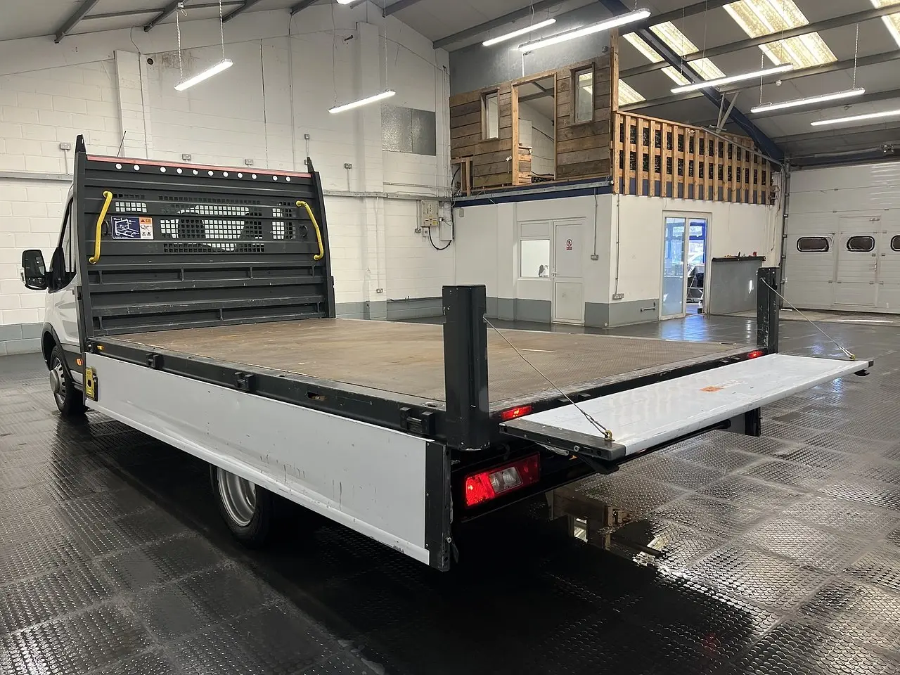 2022 Ford Transit, photo 2