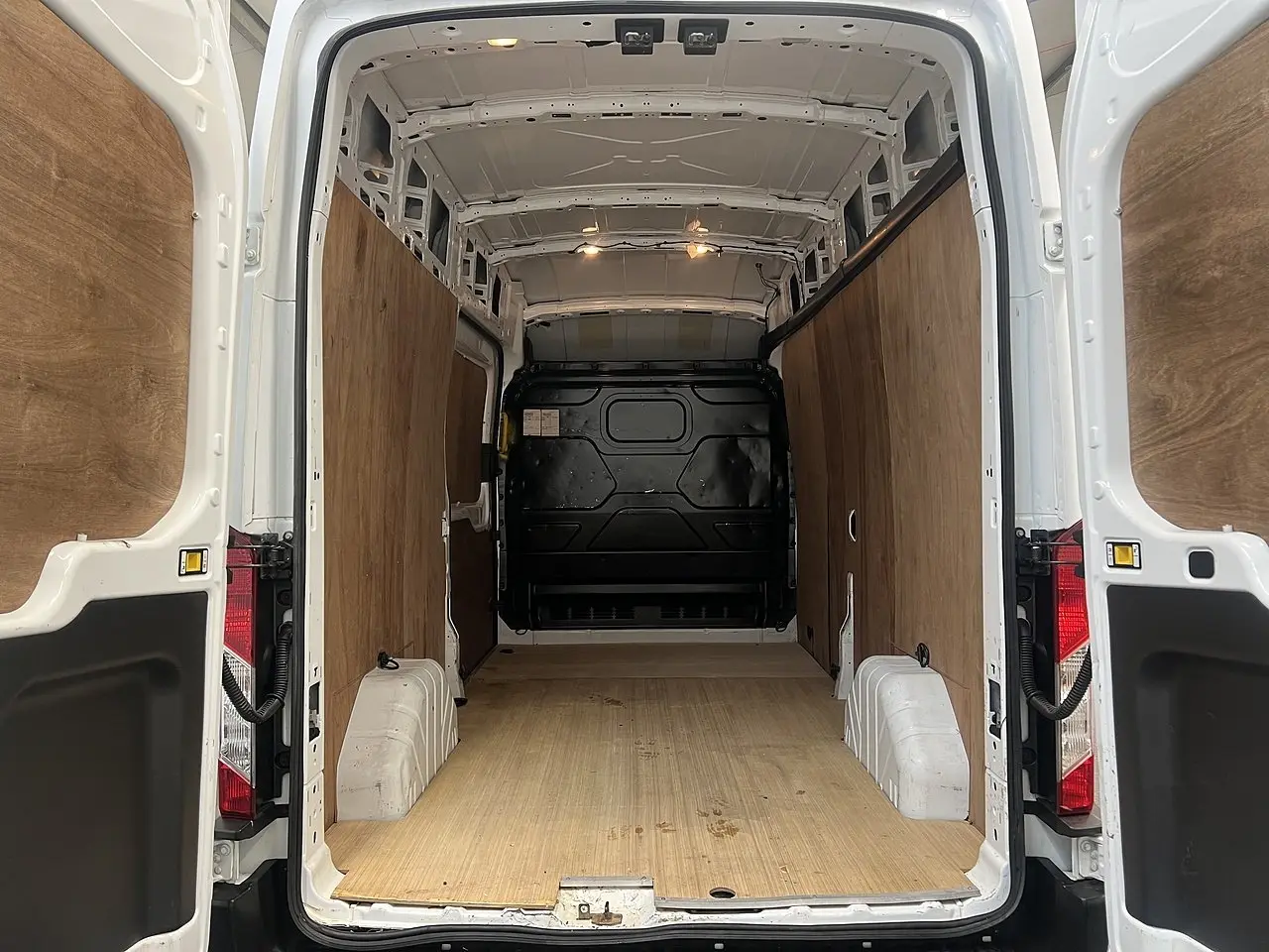 2022 Ford Transit, photo 3