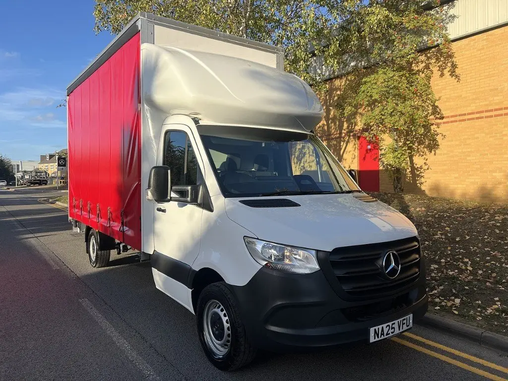 2025 Mercedes-Benz Sprinter, photo 17