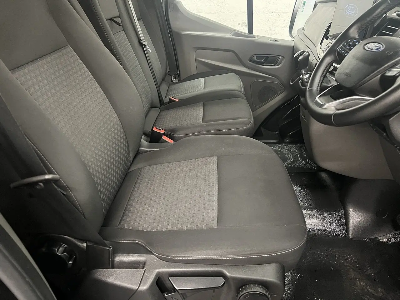 2025 Ford Transit, photo 6