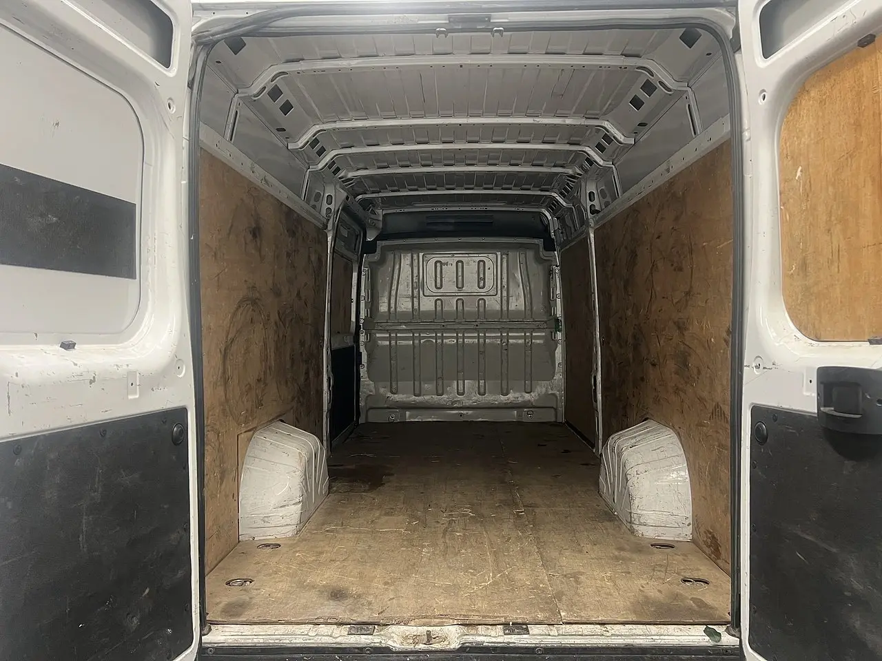 2023 Peugeot Boxer, photo 2