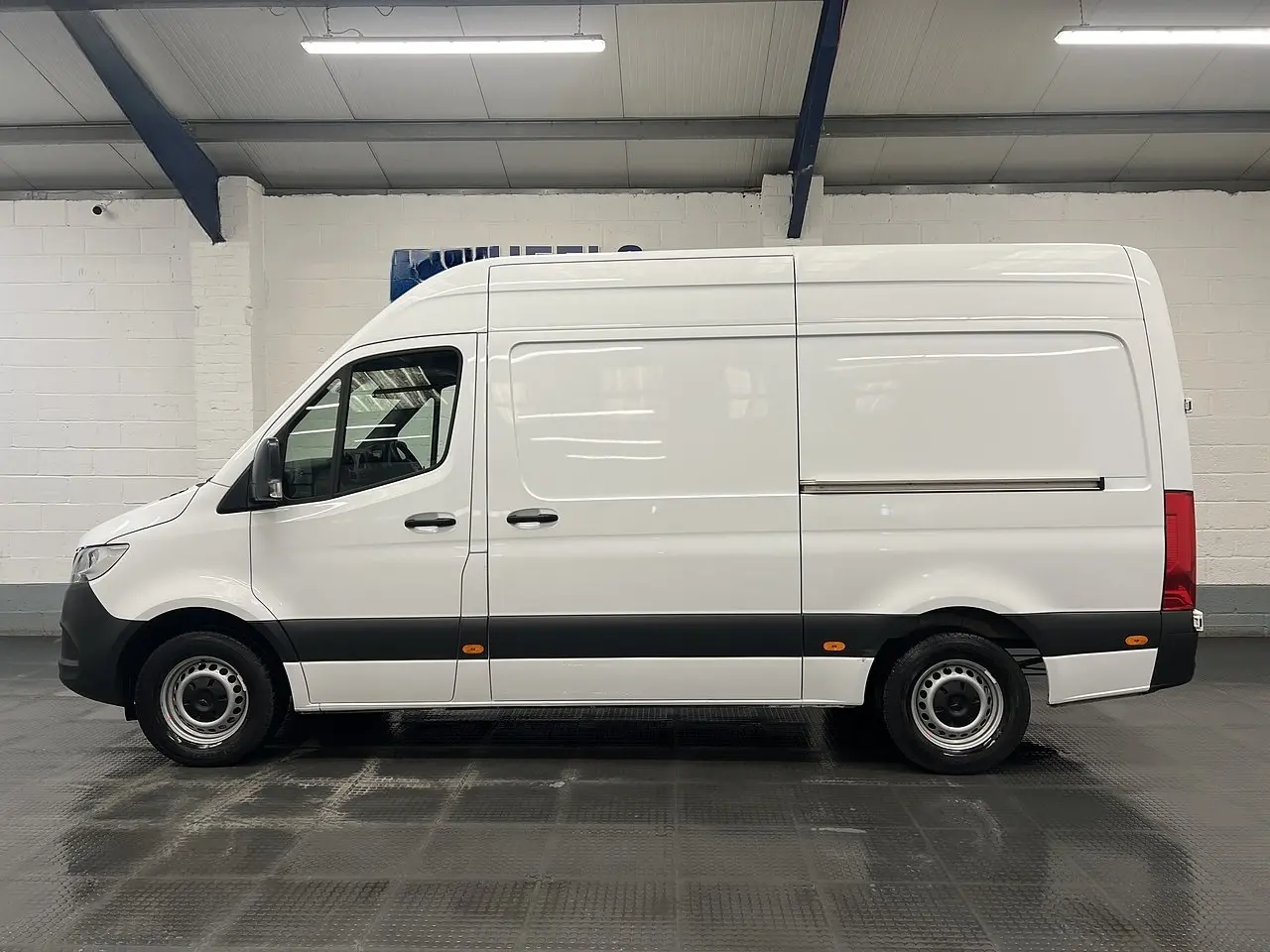 2023 Mercedes-Benz Sprinter