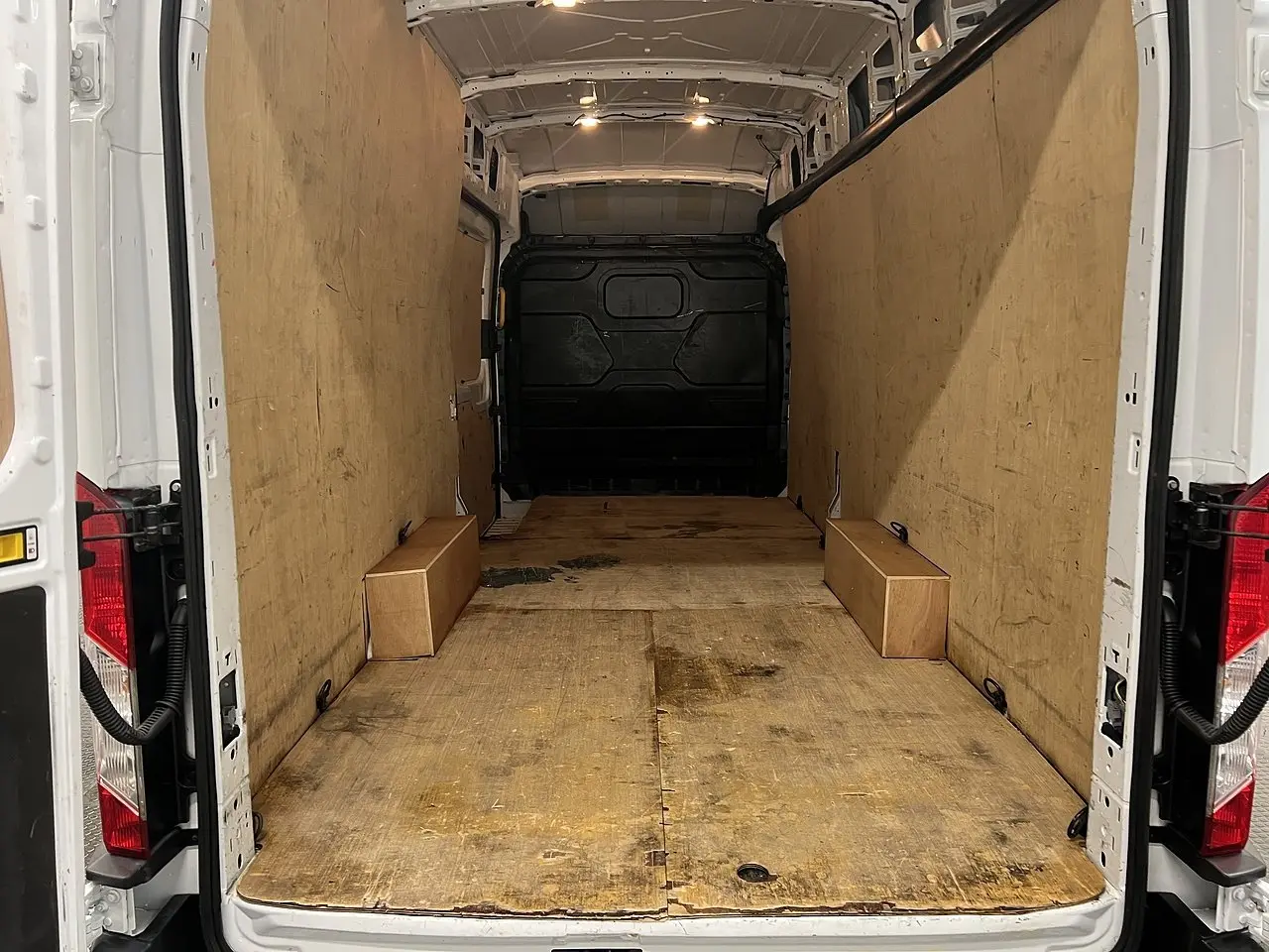 2023 Ford Transit, photo 3