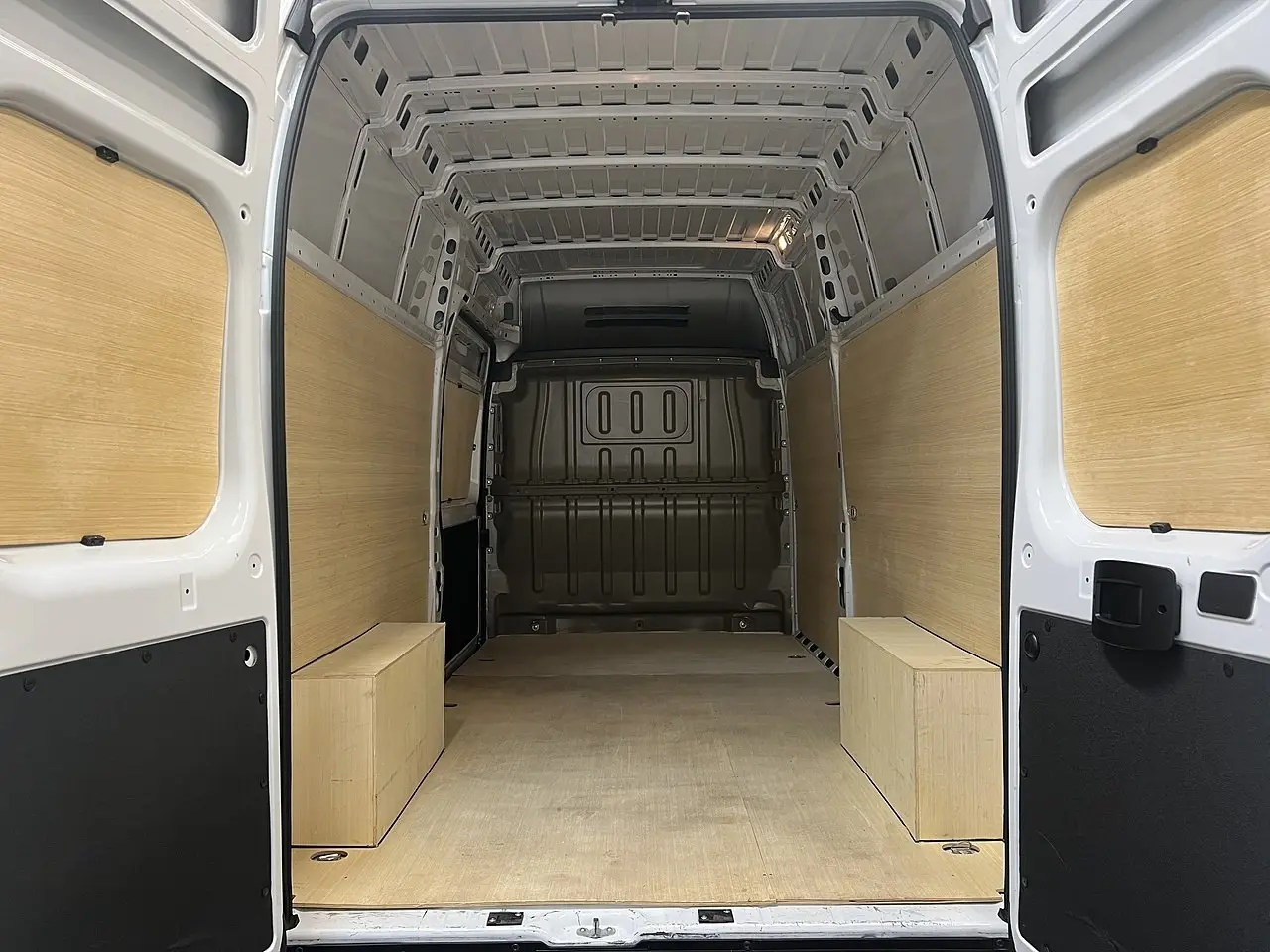 2025 Citroen Relay, photo 3