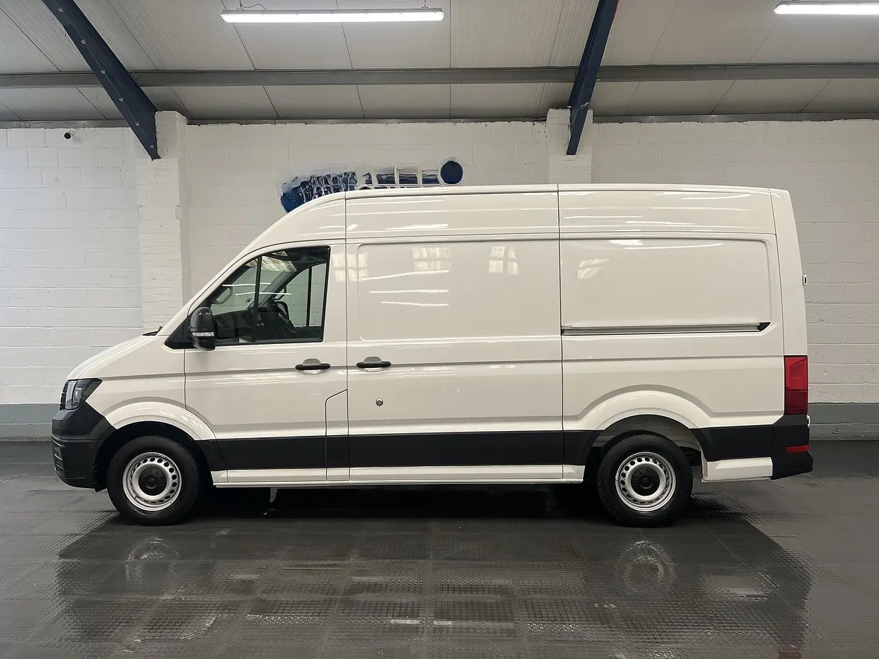 2025 Volkswagen Crafter