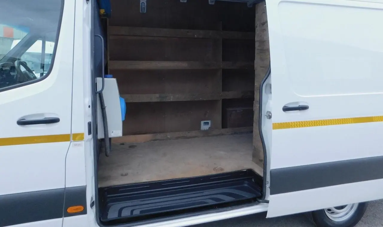 2020 Mercedes-Benz Sprinter, photo 2
