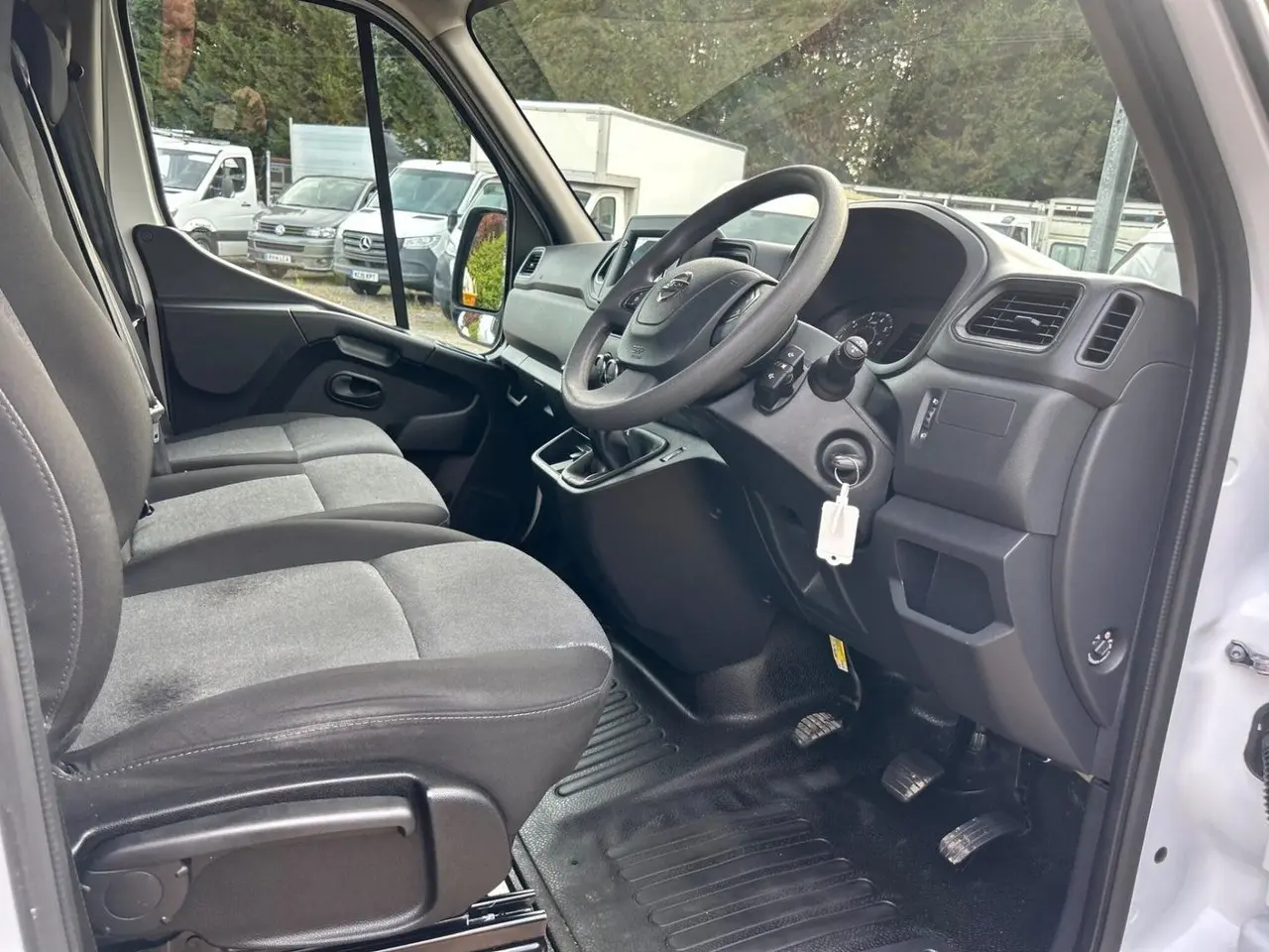 2024 Nissan Interstar, photo 6