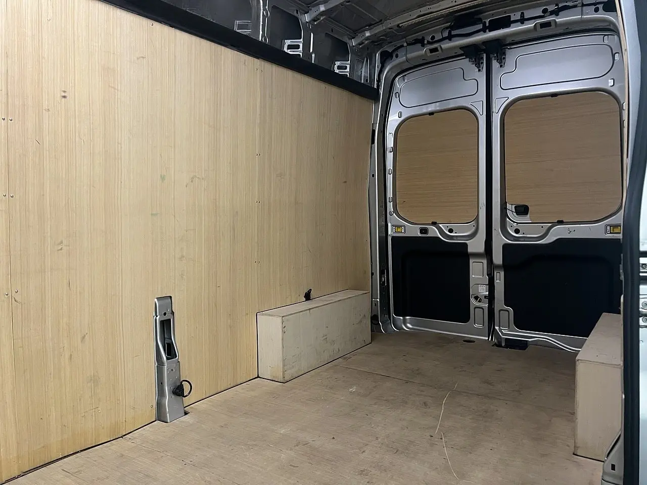 2025 Ford Transit, photo 2