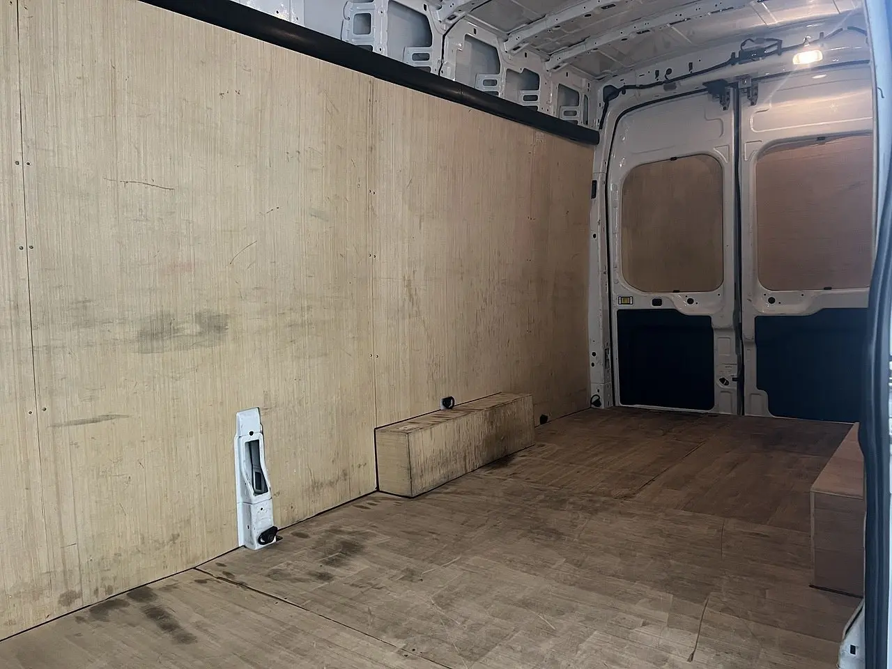 2023 Ford Transit, photo 2
